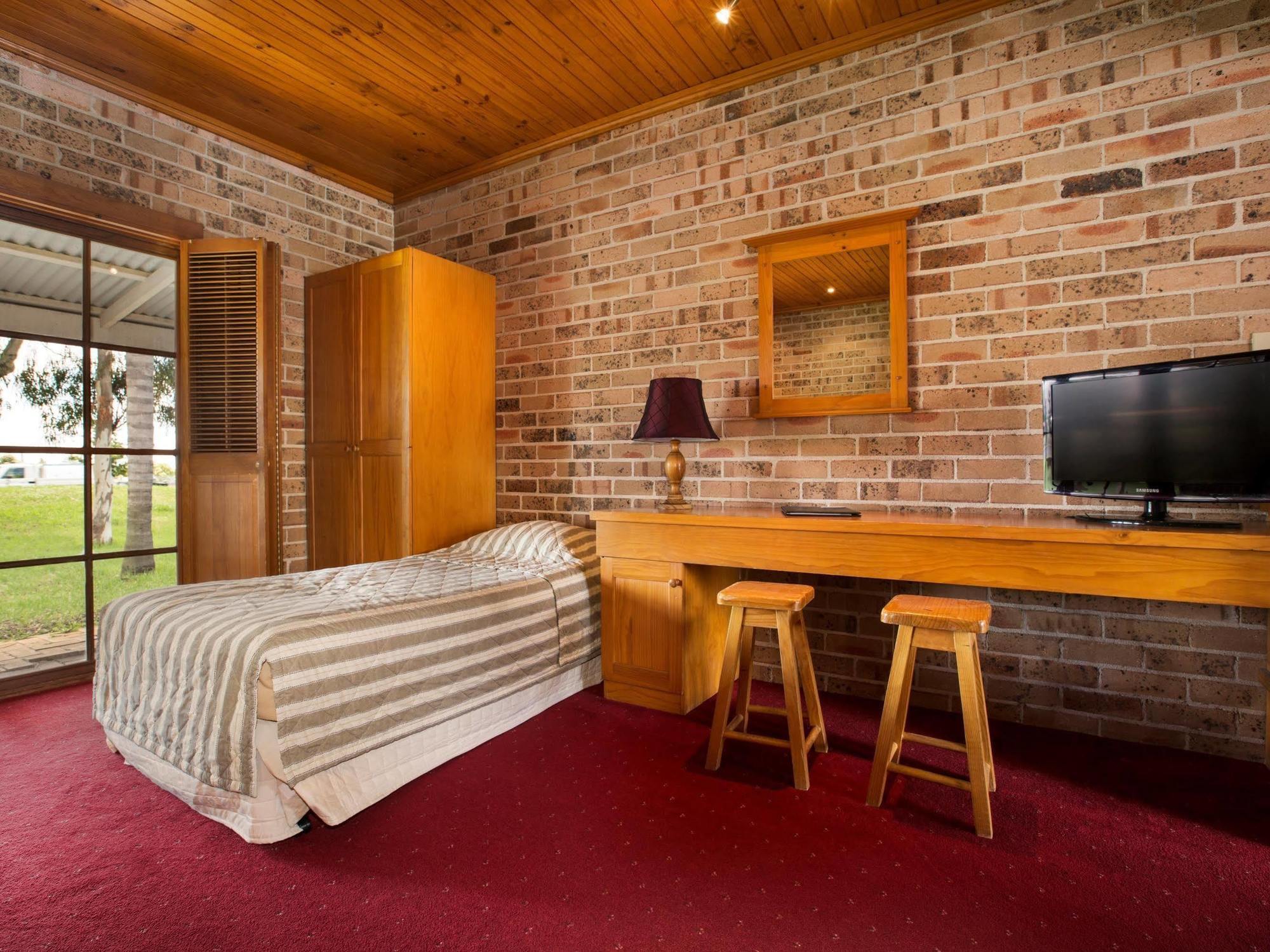 Nightcap At Macquarie Inn Dubbo Exterior photo